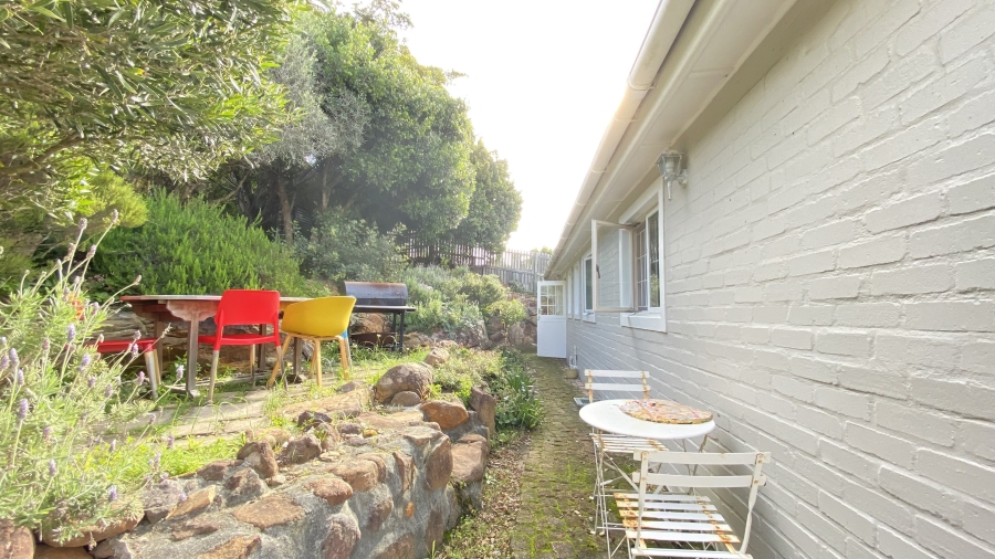 3 Bedroom Property for Sale in Glencairn Western Cape